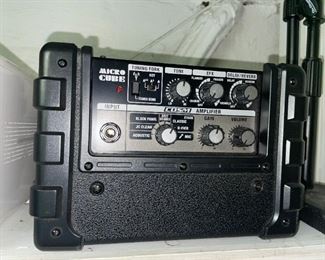 Roland Micro-Cube Guitar Amp!