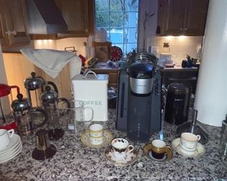 Minipresso Single Serve Coffee Maker, Pillivut Expresso Cups White with Saucers, Etc!
