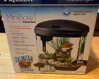 Aqueon 1 MiniBow Desk Top Aquarium!