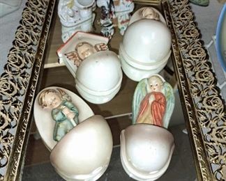 Figurines. Hummel Holy Water