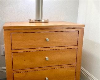 Kincaid Furniture Queen Bedroom Set