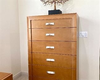 Creative Elegance Furniture King Bedroom Set