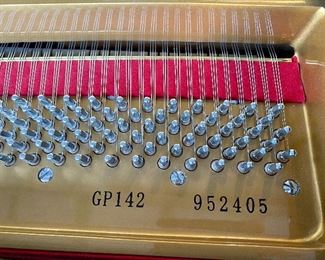 Pearl River GP142 Baby Grand Piano