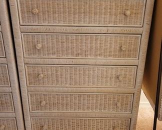 Chest of drawers