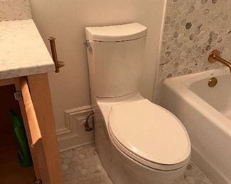 Kohler toilet - 2 years old 
Purchased at Ferguson plumbing 
$200


