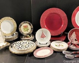 Cool Christmas Holiday Collection Dinnerware