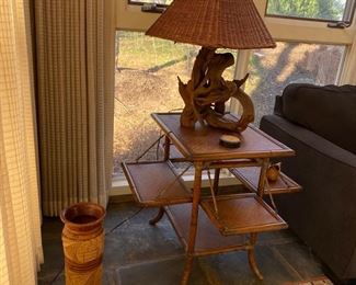 Woven rattan table - Driftwood lamp