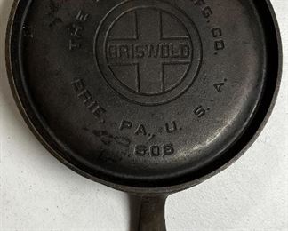 GRISWOLD #6 CAST IRON HANDLED GRIDDLE 