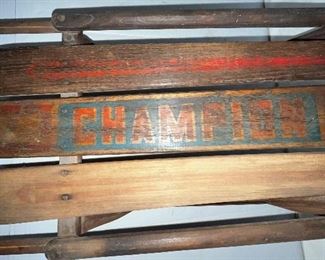 DETAIL OF TOP OF SLED