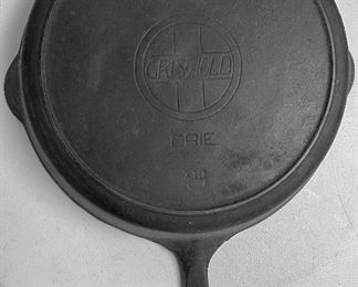 GRISWOLD #9 CAST IRON SKILLET 