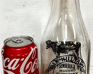 UNUSUAL N.J. MILK BOTTLE - “OAK HILL FARM RED BANK N.J.” 
