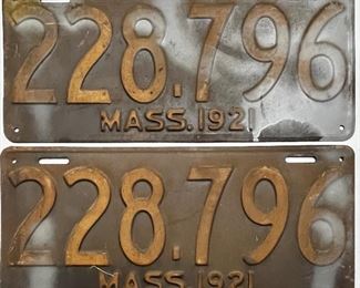 MATCHING PAIR 1921 MASSACHUSETTS LICENSE PLATES 