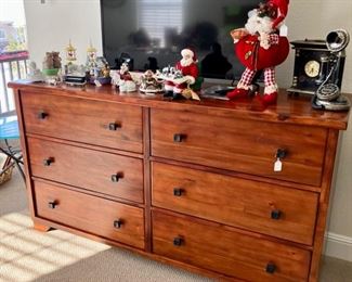 6-Drawer Warm Wood Bureau; TV; Christmas Collectibles