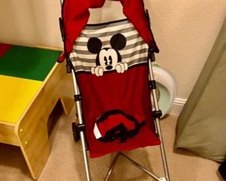 "Peeping Mickey" Stroller