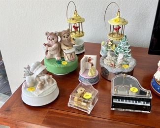 Large Selection of Music Boxes!