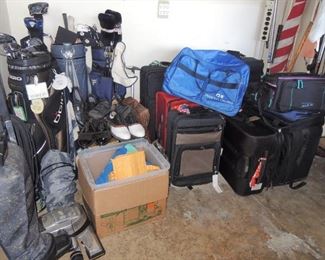 Golf items: clubs, bags, balls, shoes