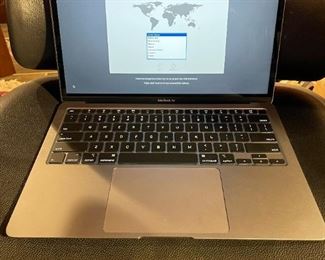 Apple Macbook Air Laptop Retina, 13-Inch 2020 (256GB)