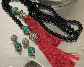 HEIDI DAUS "Lovely Lux" Beaded Tassel Drop 40" Lariat Necklace with Matching Earrings Set
