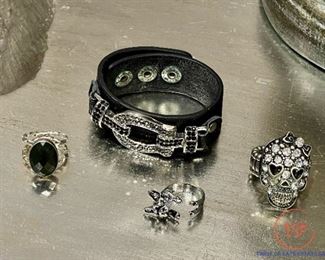 LOT - Costume Jewelry with Desert Trading Rose Black Stone Ring