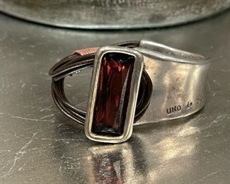 UNO DE 50 Bracelet AURORA BOREALIS with Amber Stone