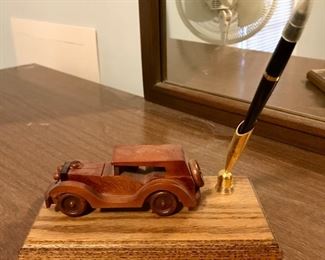 Antique Car Pen Stand 