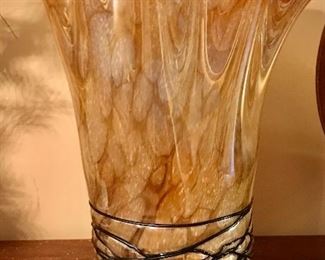 Large Ruffle Glass Vase 