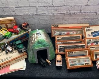 Tyco Train