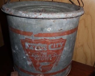 BAIT BUCKET
