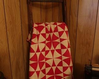 VINTAGE HANDMADE QUILT - PRIMITIVE ANTIQUE LADDER