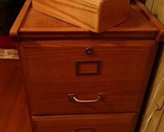 2 DRAWER FILE CABINET