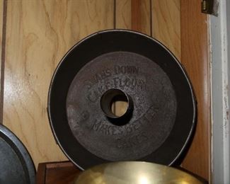 VINTAGE SWANS DOWN CAKE FLOUR PAN