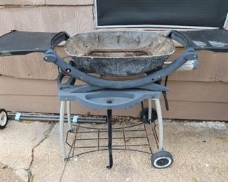 BBQ PIT