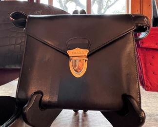 OK….unless you have a vintage flip-phone, your iphone won’t fit in this amazing vintage Prada fanny-pack.  But, your credit card will!  This is SO great!