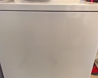 GE Super Capacity Washer Mod WHDSR109J5WW Ser AS151789G