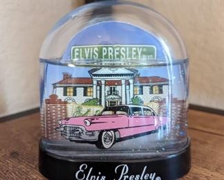 Elvis Presley Snow Globe
