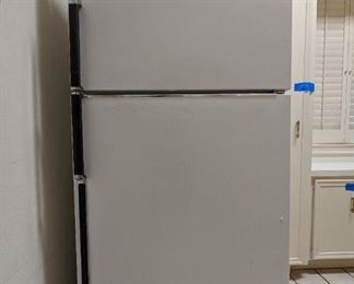 Kenmore Refrigerator Mod: 363.9635719