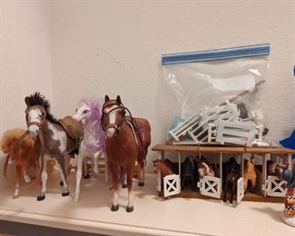 Suzann Fielder Toy Horses