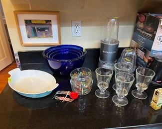 That's vintage Le Crueset on the left