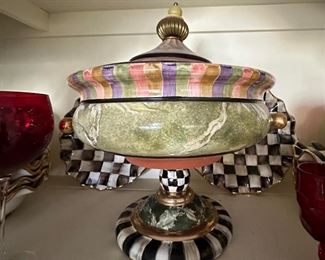 Rare Piece de Resistance Lidded Taureen