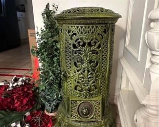 Vintage Heater so much detail