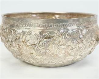 286 Grams Fine Persian Silver Repousse Bowls