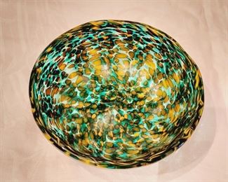 ART GLASS DISH
