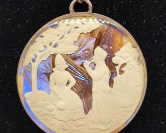 BUTTERFLY WING NECKLACE