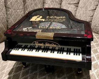 Vast Stride Piano Music Box 