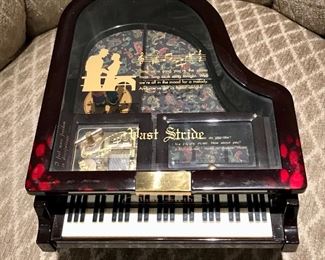 Vast Stride Piano Music Box 