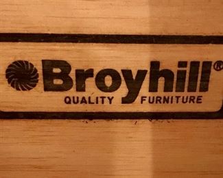 Broyhill Nightstands 