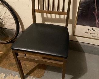 Vintage Folding Chair with spindle back and black leather seat (1 available)