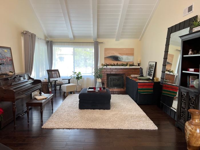 Estate Sale in Pacific Palisades of WellKnown... starts on 1/14/2023