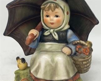 1983 Goebel Hummel 408/0 Smiling Through Umbrella