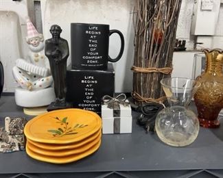 Clown Music Box Casino Mugs Lefton Mannequin Pis